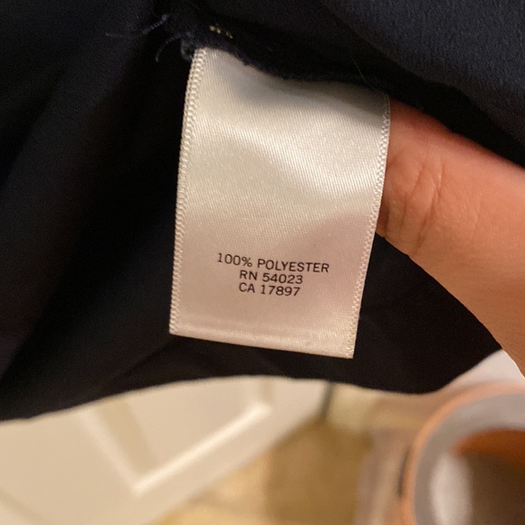 Banana Republic blouse - Picture 3 of 4